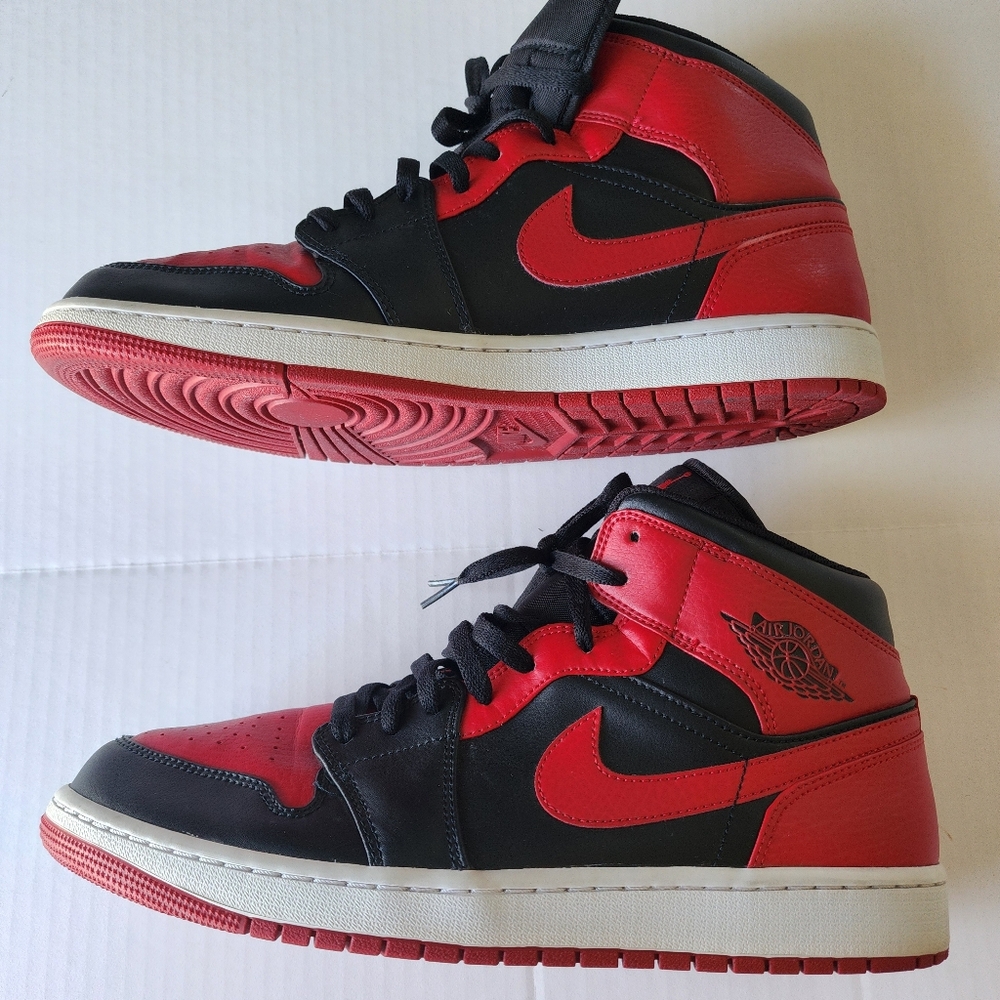 Nike Air Jordan 1 Mid Banned 2020 Black/Red 554724-074 Men's Sneakers Size 13